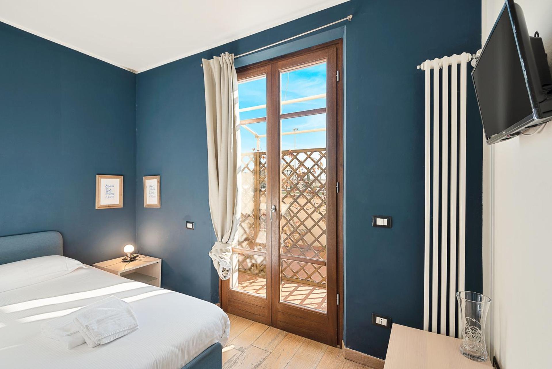 Accogliente Camera Singola Con Balcone A 500 Mt Dal Mare مارينا دي كارّارا المظهر الخارجي الصورة